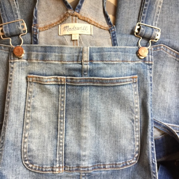 Madewell Skinny Overalls in Adrian Wash - Picture 7 of 8